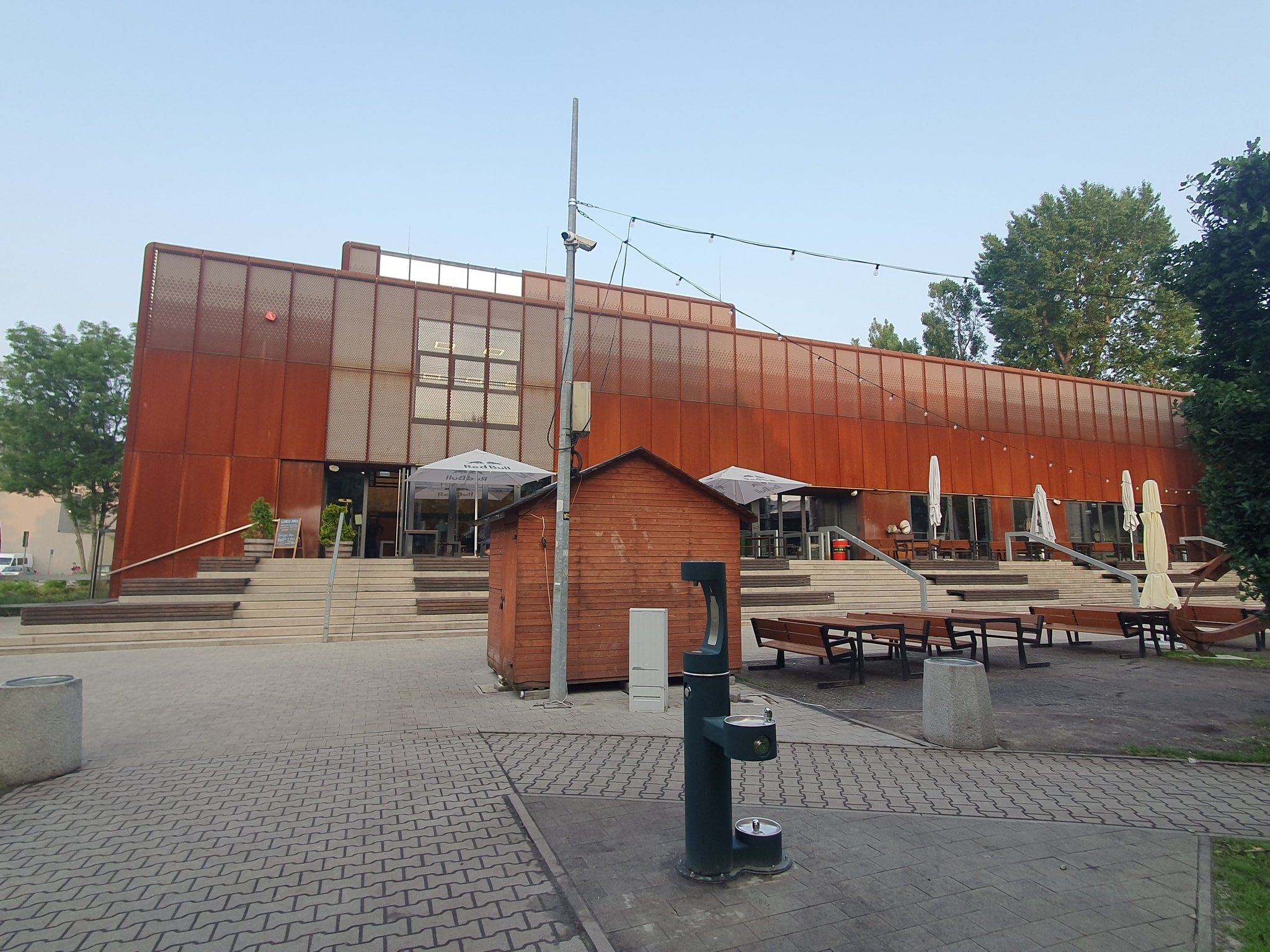 Studencki design, emocje i metra miasta