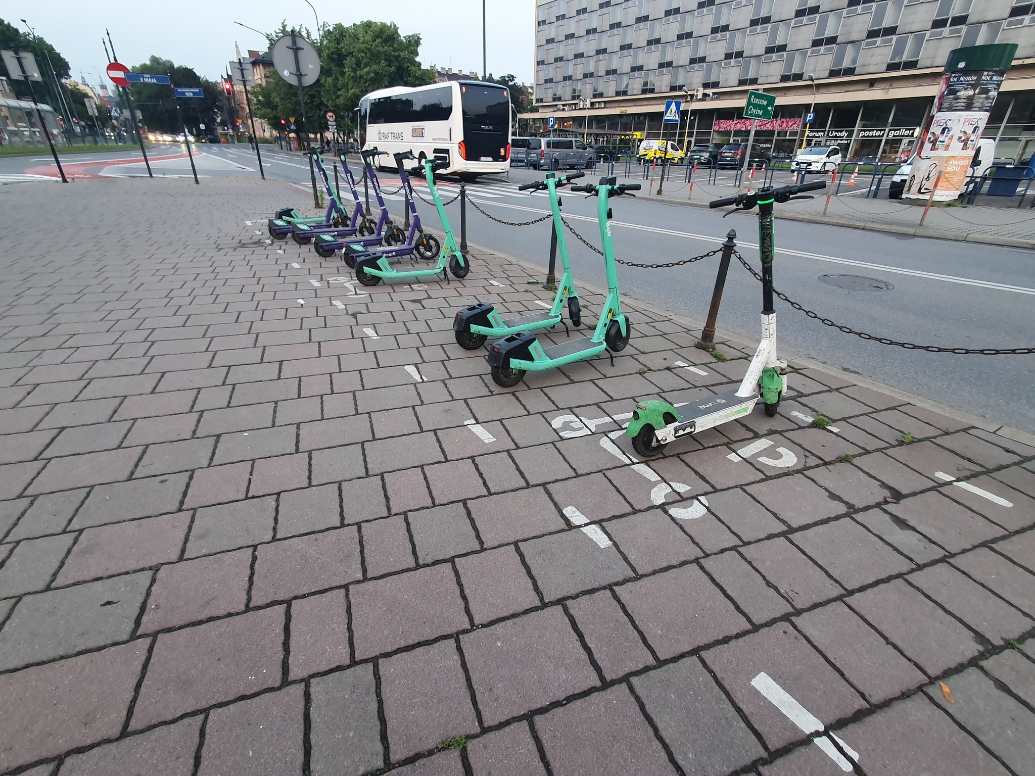 Letnie linie rekreacyjne wkraczają do akcji