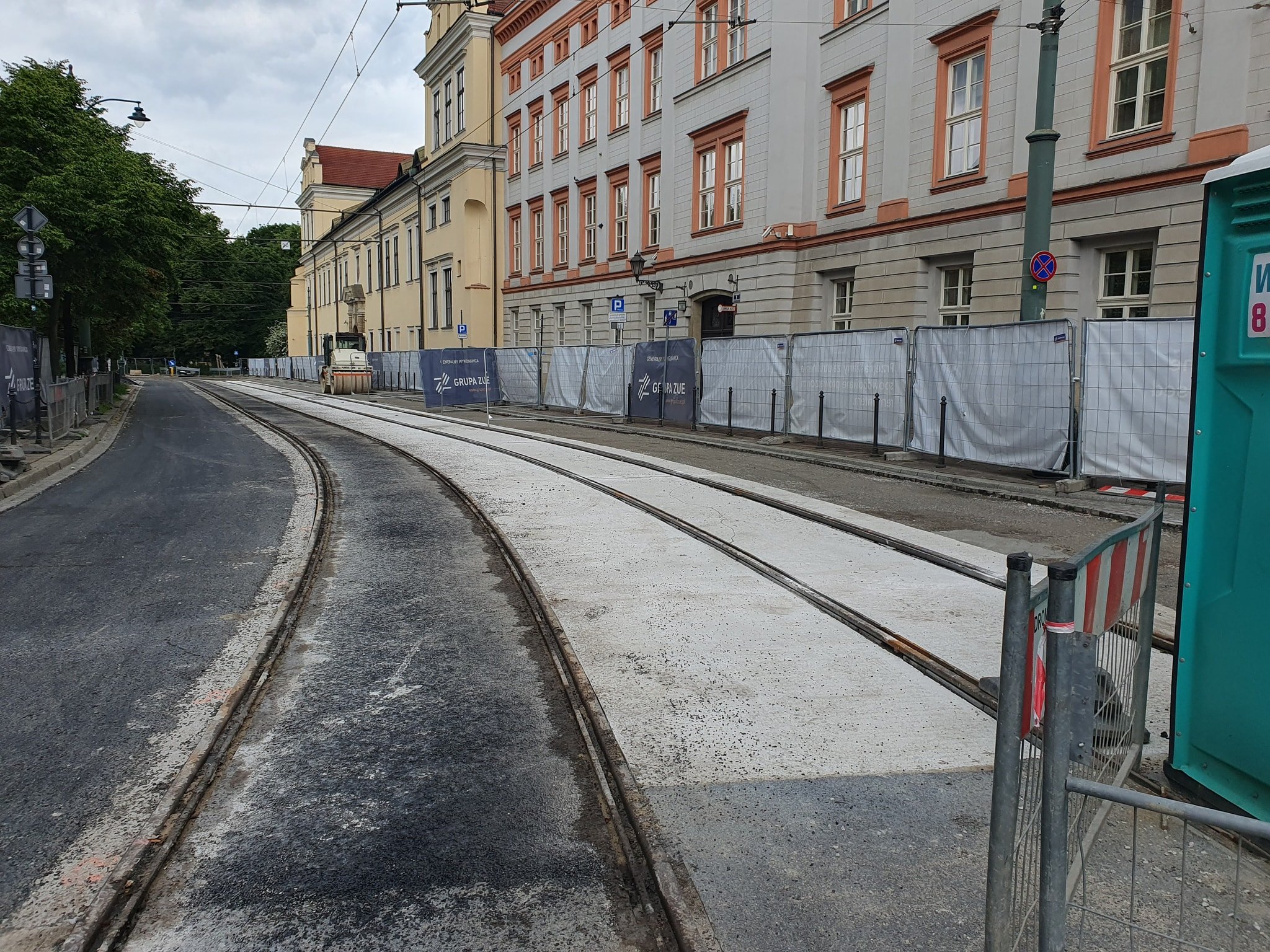 Przebudowa Bagateli. Nowe trasy i codzienne wyzwania