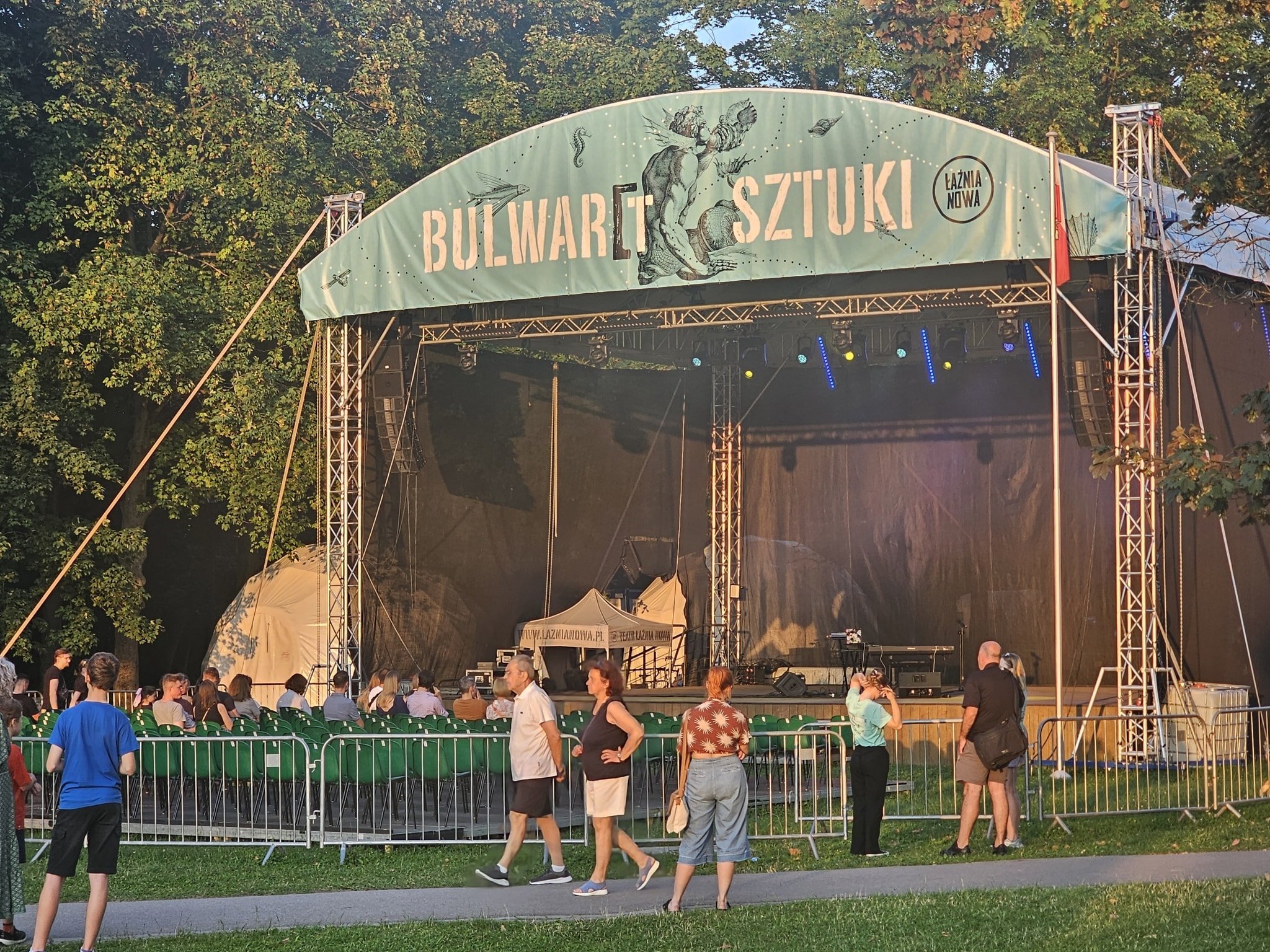 Sztuka na wyciągnięcie ręki. Wnętrza ASP otwarte